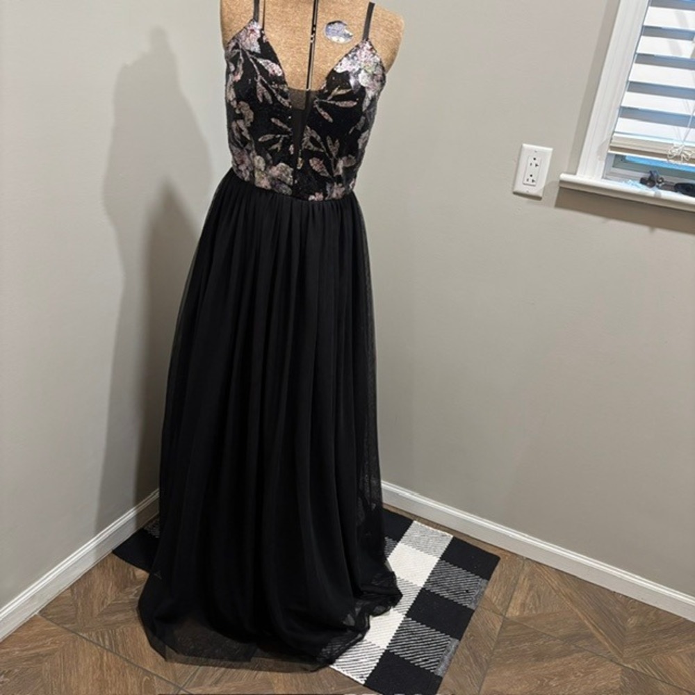 Speechless Black Sequin Floral Bodice Tulle Skirt Formal Gown Dress Size 15